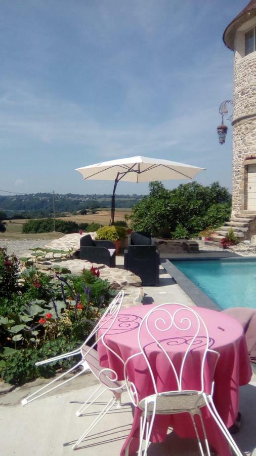 La Tour De Quinsonnas Bed & Breakfast Serezin-de-la-Tour Екстериор снимка